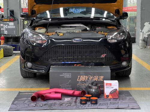 Dernière affaire concernant Ford Focus ST 2.0T de 2014 améliore le kit d'admission atomique en fibre de carbone EDDYSTAR