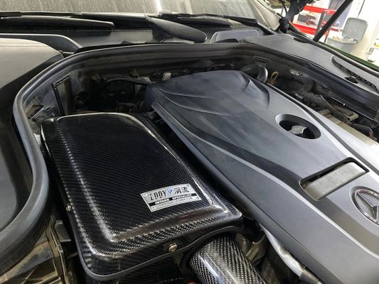 Mercedes Benz W205 Intégration d'air par fibre de carbone Augmentation du débit d'air Pièces de moteur automobile