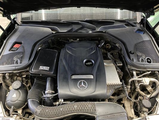Mercedes Benz W205 Intégration d'air par fibre de carbone Augmentation du débit d'air Pièces de moteur automobile
